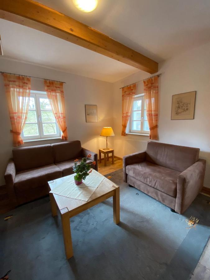 Ferienhaus Am Brunnen Tiefenpölz Екстериор снимка