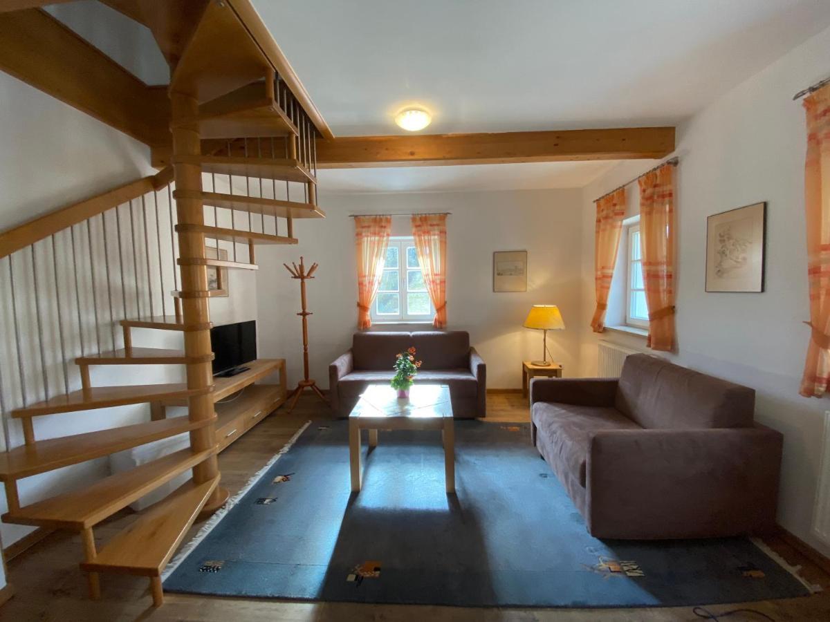 Ferienhaus Am Brunnen Tiefenpölz Екстериор снимка